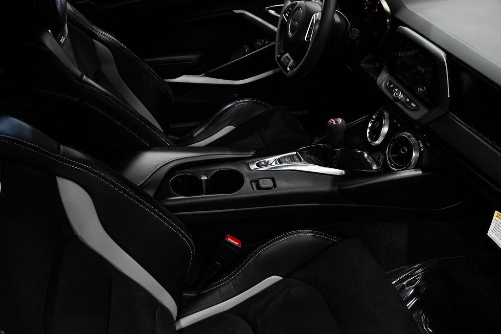 2021 Chevrolet Camaro SS 1 LE TRACK PERFORMANCE PACKAGE