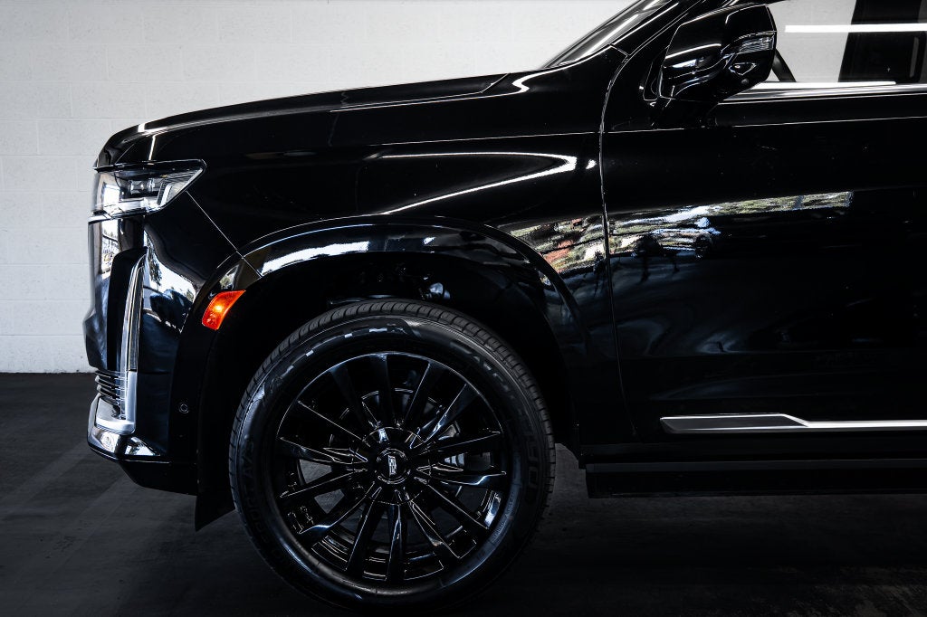 2023 Cadillac Escalade ESV Premium