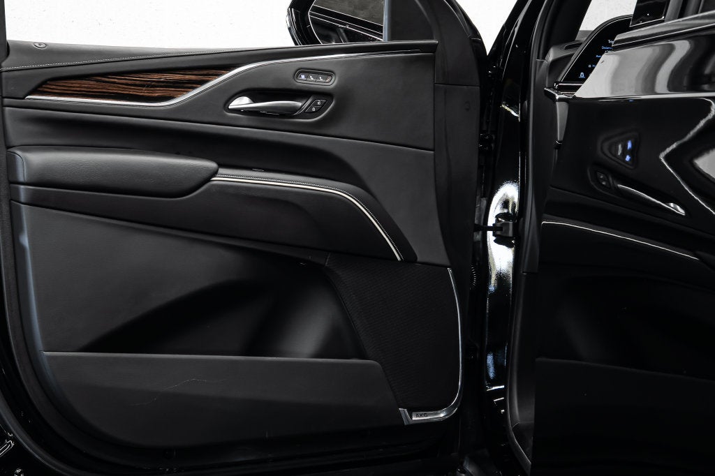 2023 Cadillac Escalade ESV Premium
