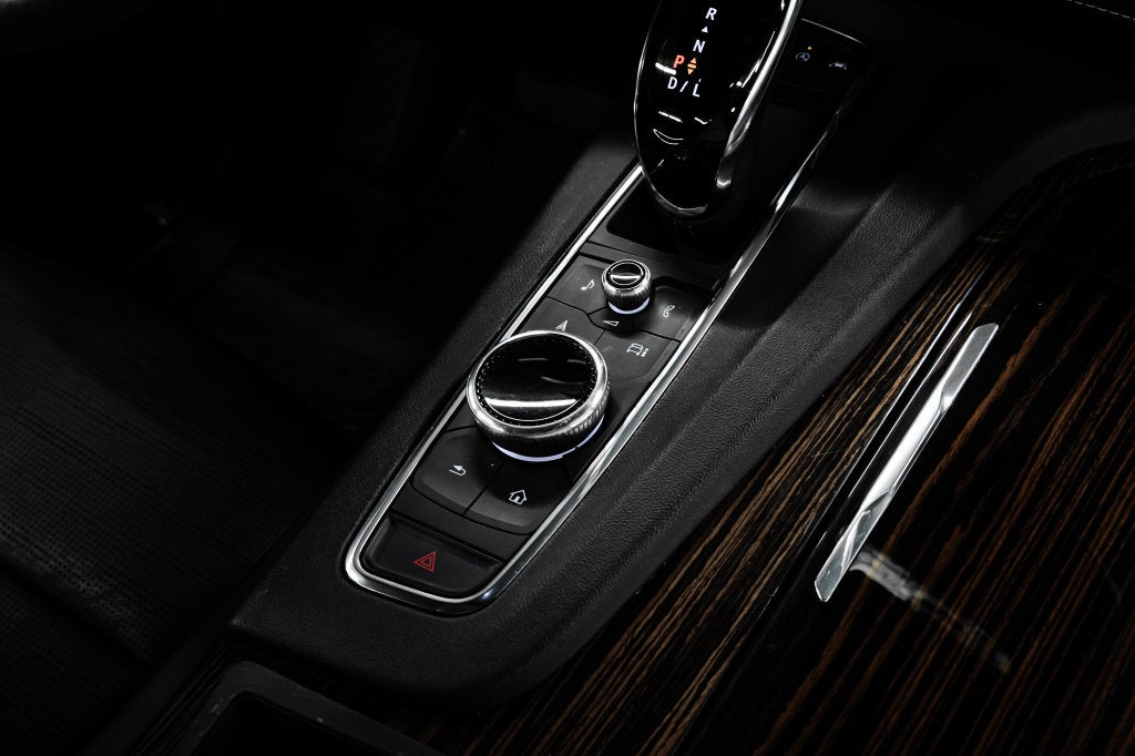 2023 Cadillac Escalade ESV Premium