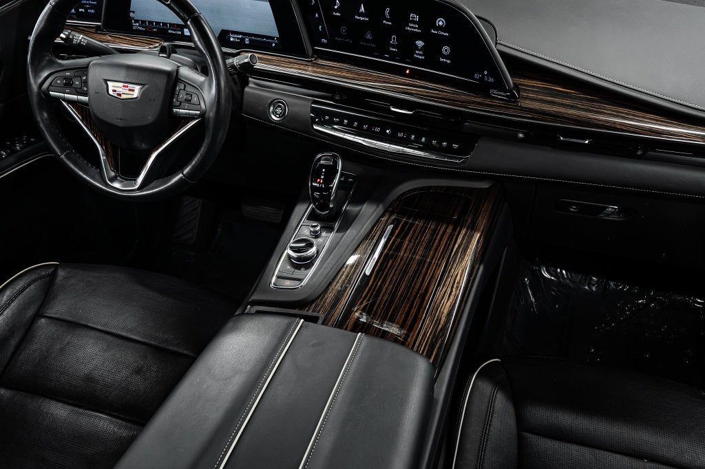 2023 Cadillac Escalade ESV Premium