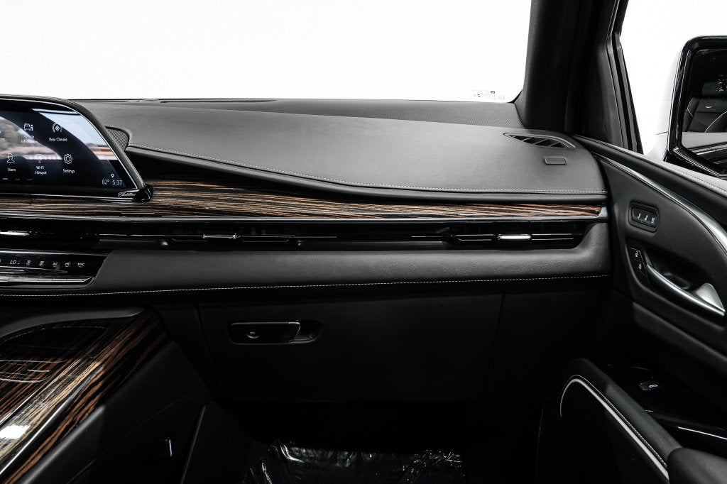 2023 Cadillac Escalade ESV Premium