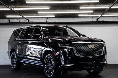 2023 Cadillac Escalade ESV Premium