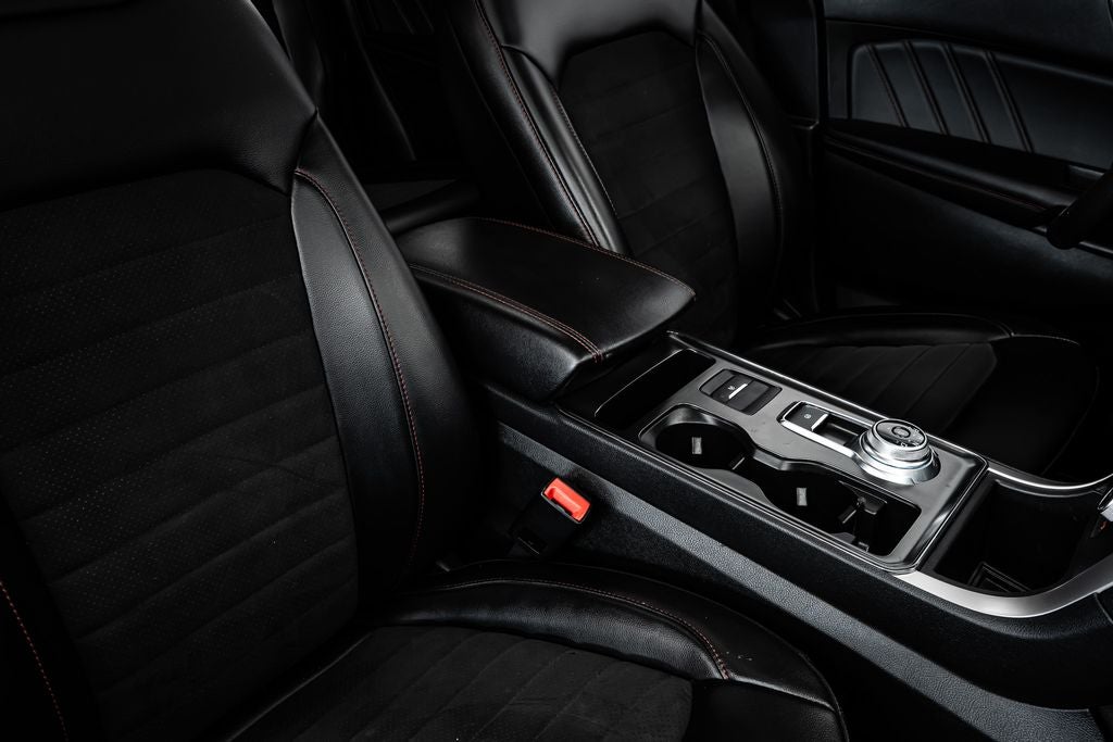 2023 Ford Edge ST Line