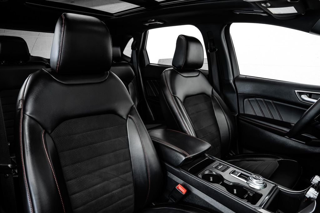 2023 Ford Edge ST Line