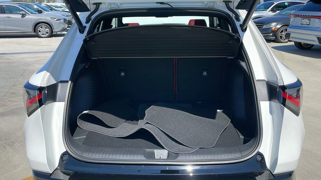 2025 Acura ADX FWD A-SPEC Advance