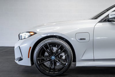 2023 BMW 3 Series 330e