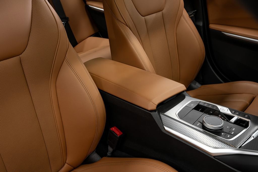 2023 BMW 3 Series 330e