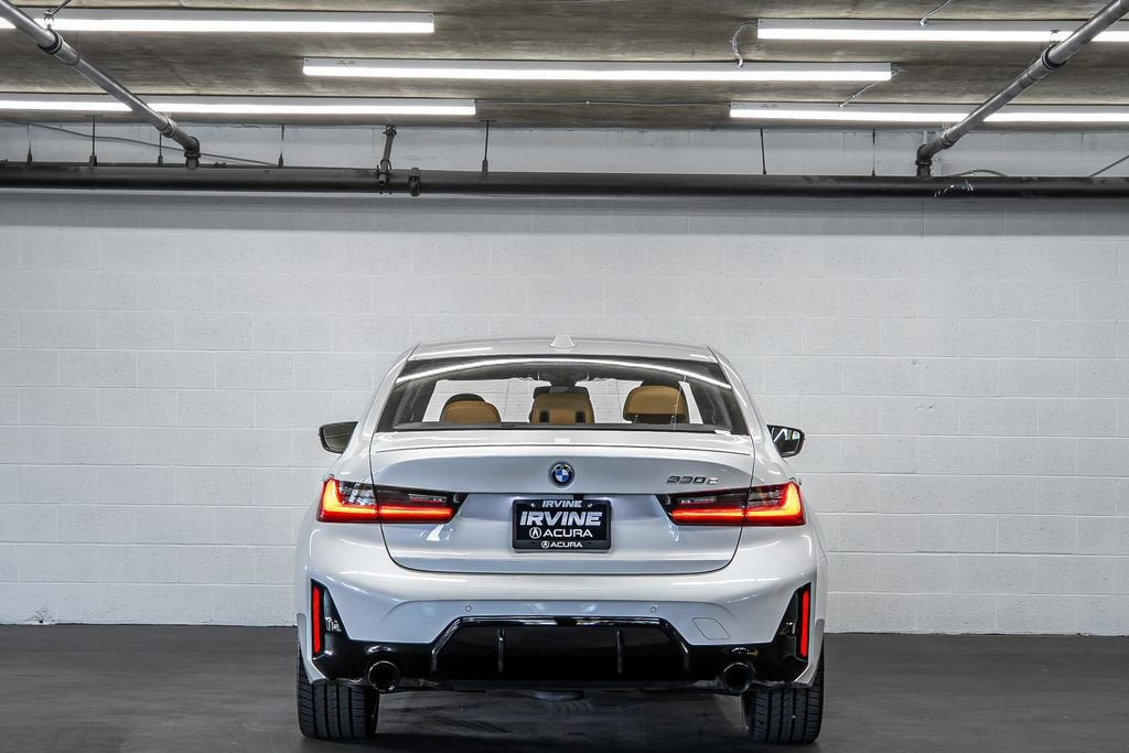 2023 BMW 3 Series 330e