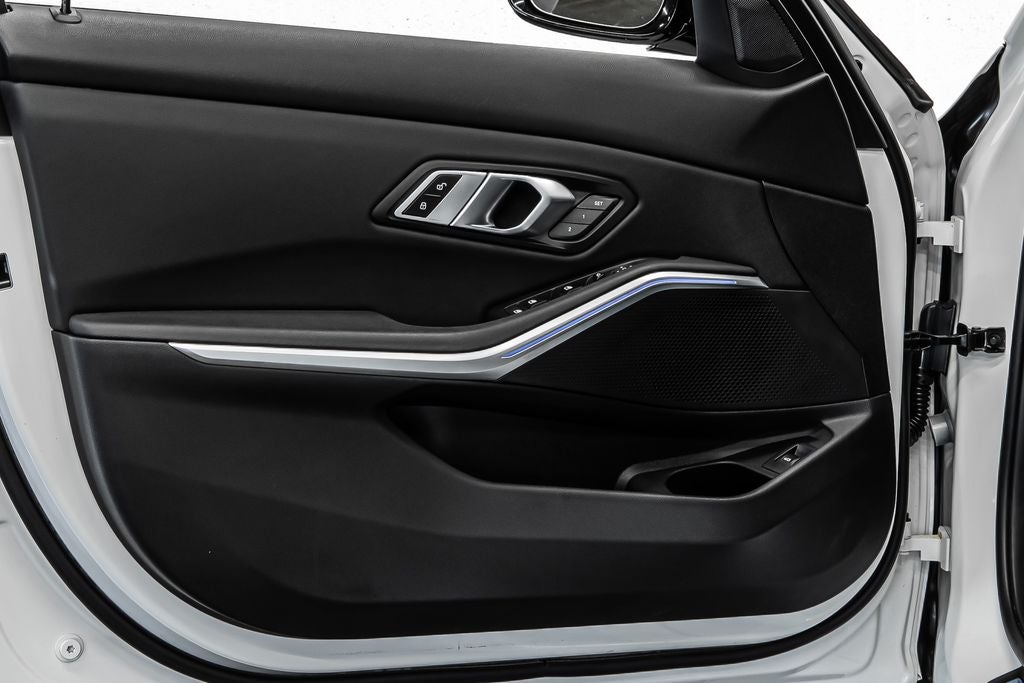 2021 BMW 3 Series 330i