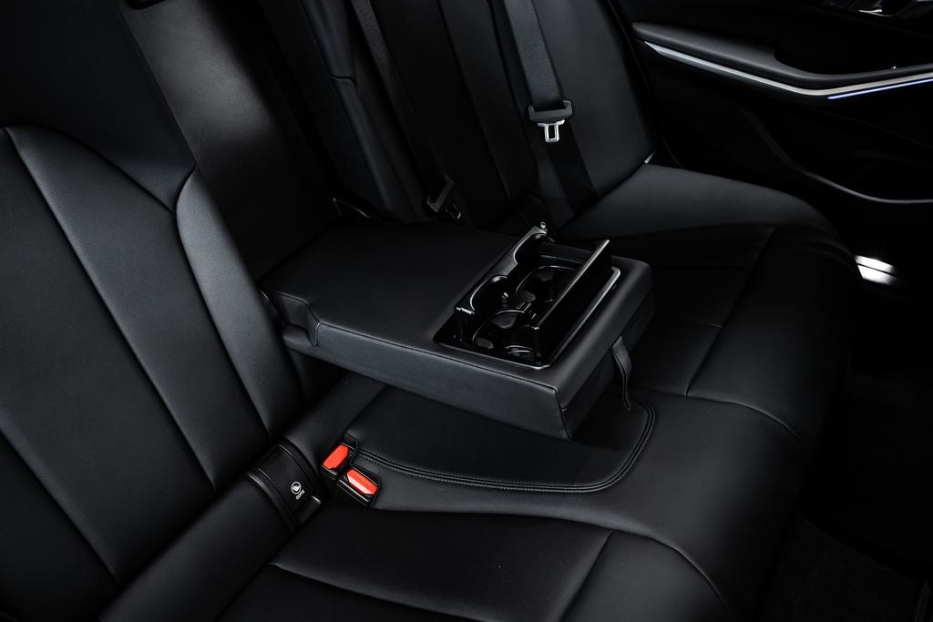 2021 BMW 3 Series 330i