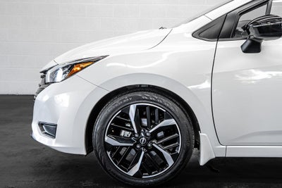 2025 Nissan Versa 1.6 SR