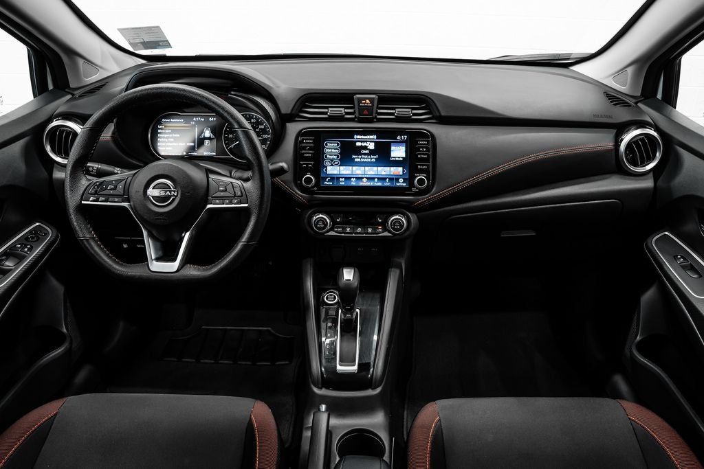 2025 Nissan Versa 1.6 SR