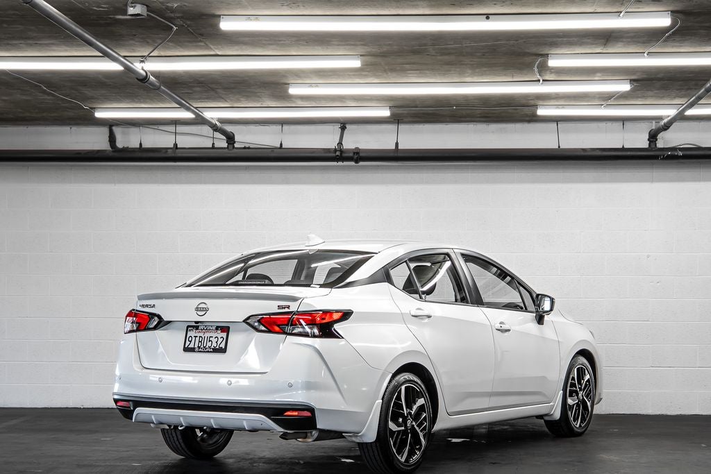 2025 Nissan Versa 1.6 SR