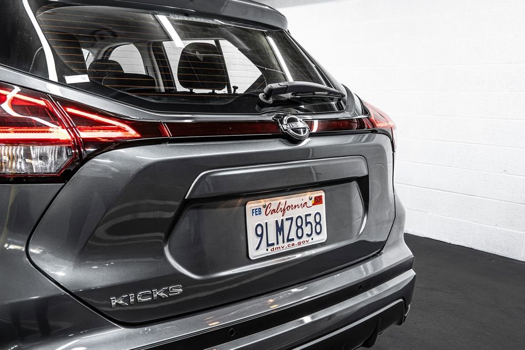 2024 Nissan Kicks S