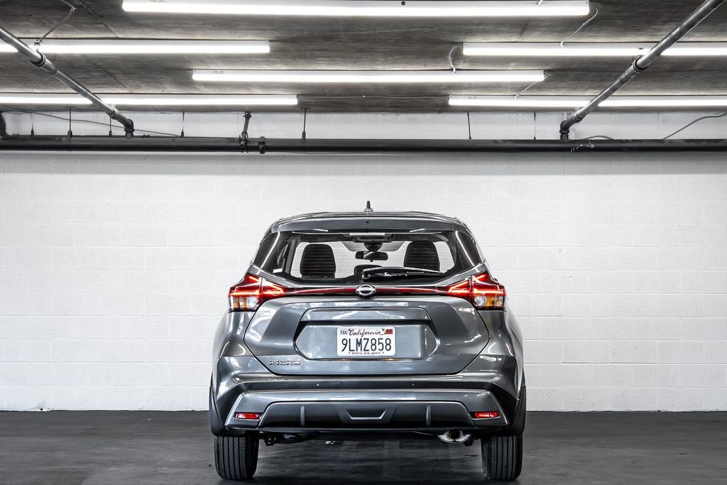 2024 Nissan Kicks S