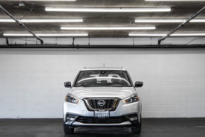 2020 Nissan Kicks SR
