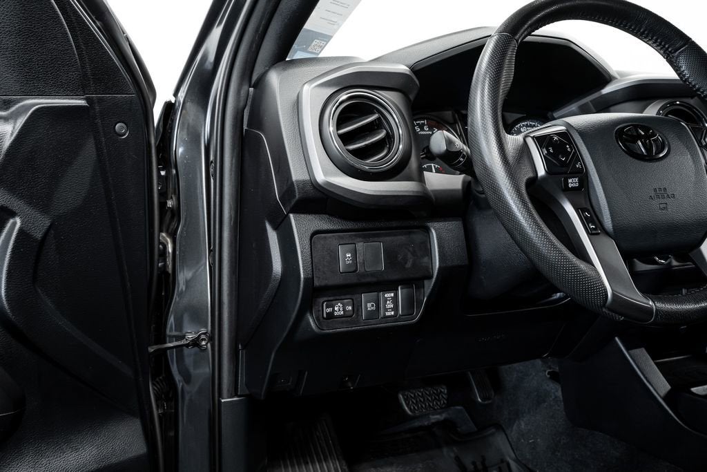 2020 Toyota Tacoma 4WD SR5