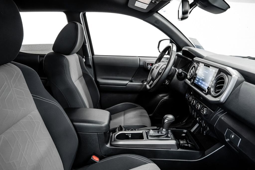 2020 Toyota Tacoma 4WD SR5