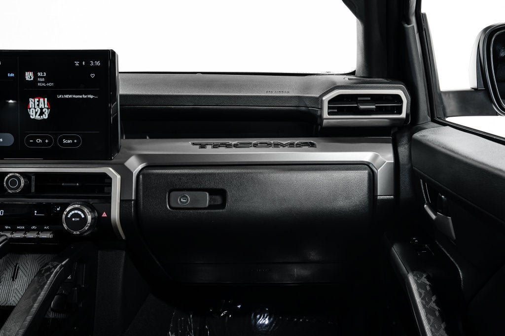 2025 Toyota Tacoma TRD Sport