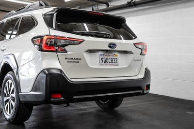 2023 Subaru Outback Premium