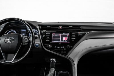 2020 Toyota Camry Hybrid SE
