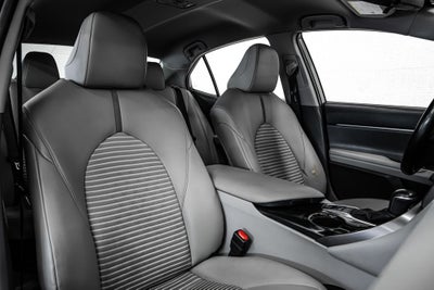 2020 Toyota Camry Hybrid SE