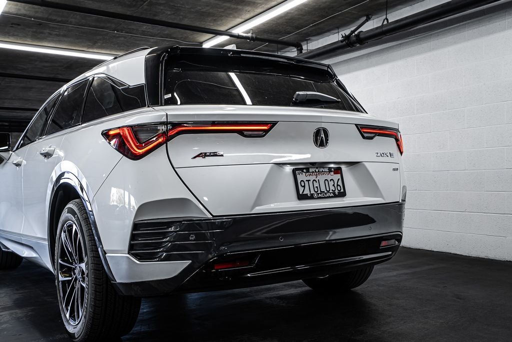 2024 Acura ZDX Base w/A-Spec Pkg