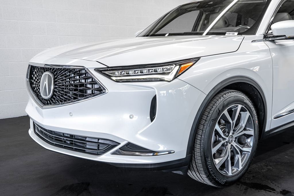2023 Acura MDX w/Technology Package