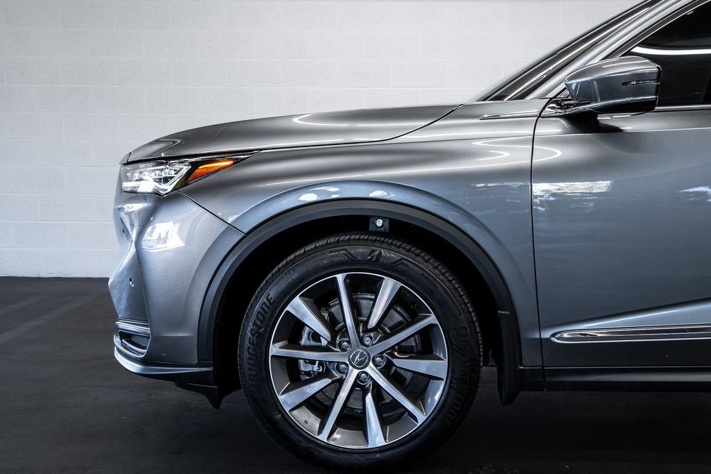 2025 Acura MDX w/Technology Package