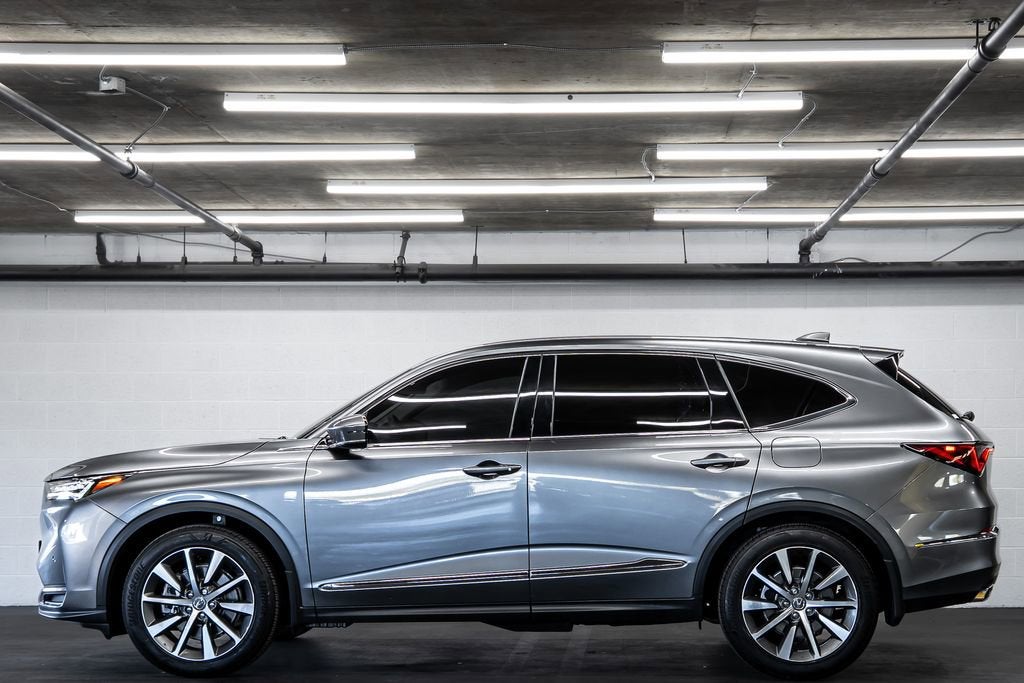 2025 Acura MDX w/Technology Package