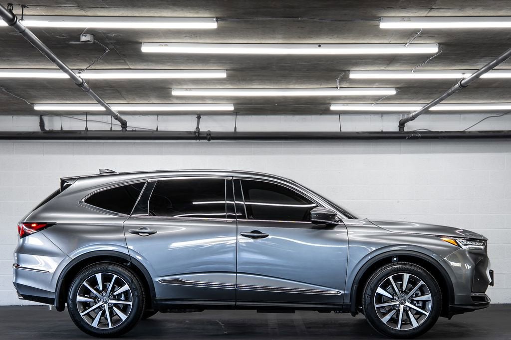 2025 Acura MDX w/Technology Package