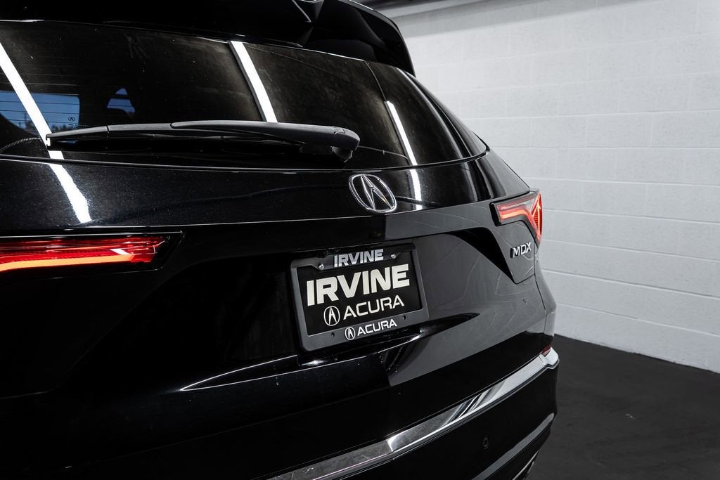 2023 Acura MDX w/Technology Package