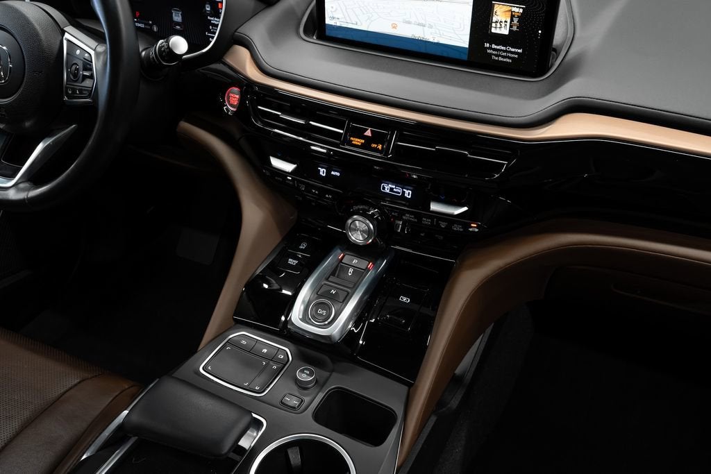 2023 Acura MDX w/Technology Package