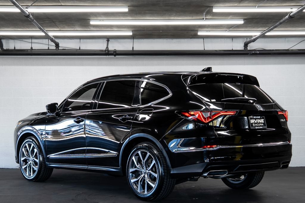 2023 Acura MDX w/Technology Package