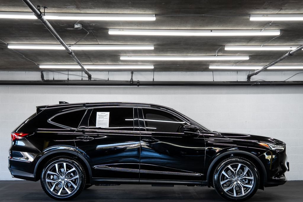 2023 Acura MDX w/Technology Package