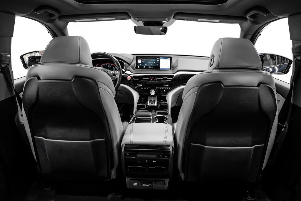 2023 Acura MDX w/Technology Package