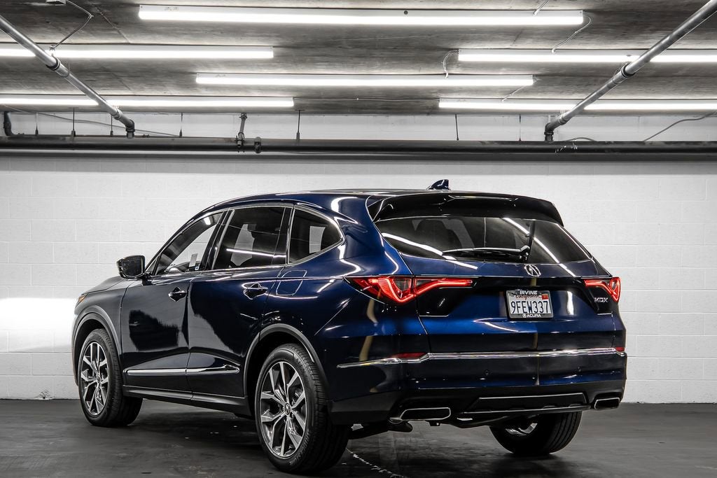 2023 Acura MDX w/Technology Package