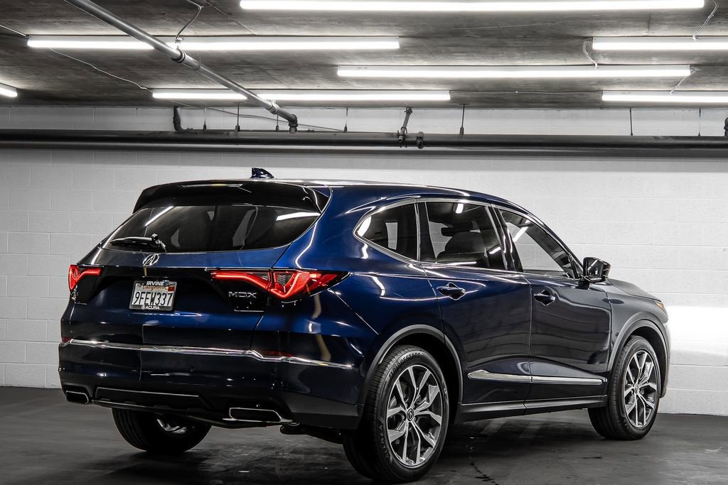 2023 Acura MDX w/Technology Package