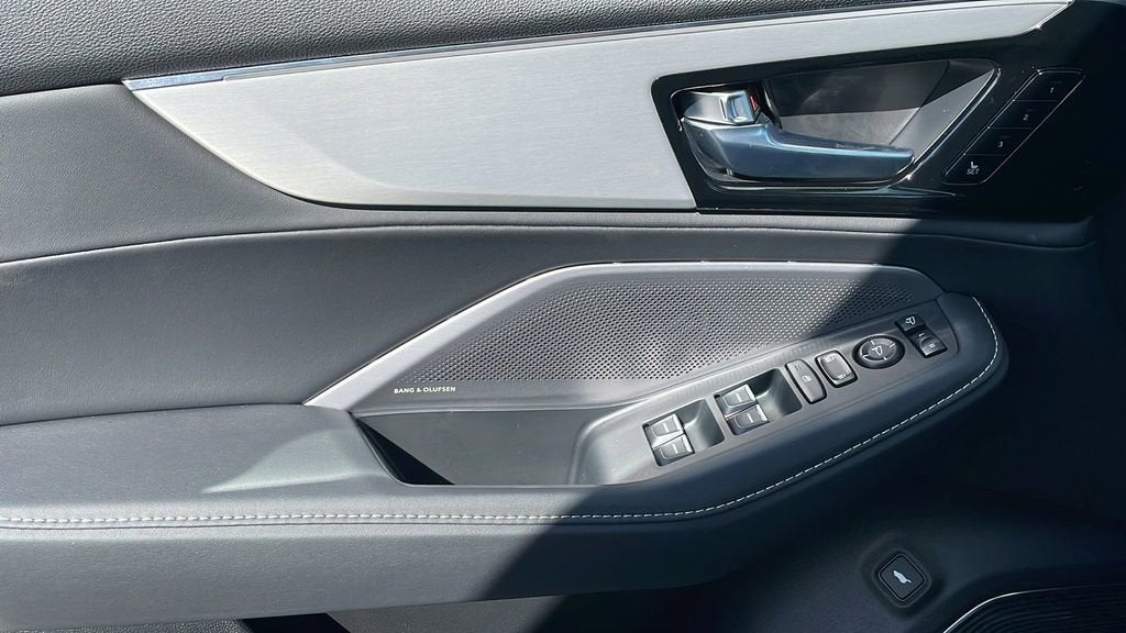 2026 Acura MDX SH-AWD