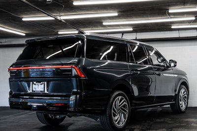 2025 Lincoln Navigator L Reserve