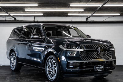 2025 Lincoln Navigator L Reserve