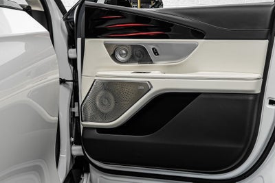 2024 Lincoln Nautilus Black Label Hybrid