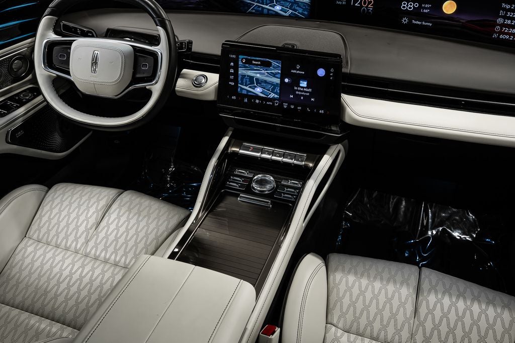2024 Lincoln Nautilus Black Label Hybrid