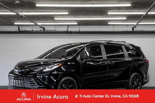 2025 Toyota Sienna Woodland Edition