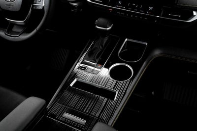 2025 Toyota Sienna Woodland Edition