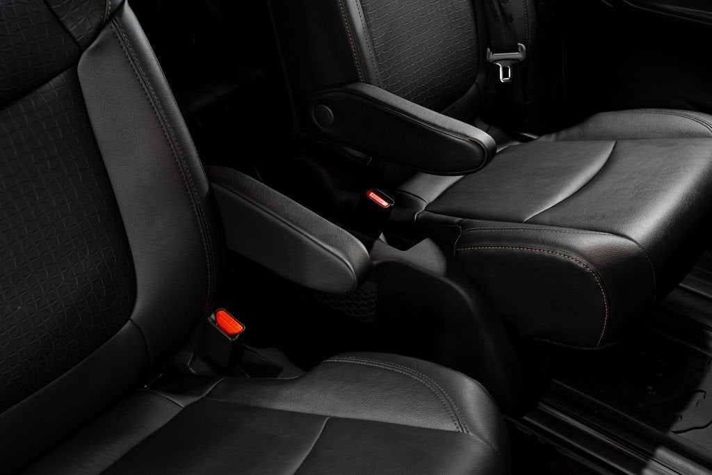 2025 Toyota Sienna Woodland Edition