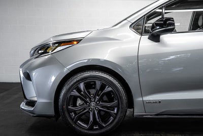 2021 Toyota Sienna XSE