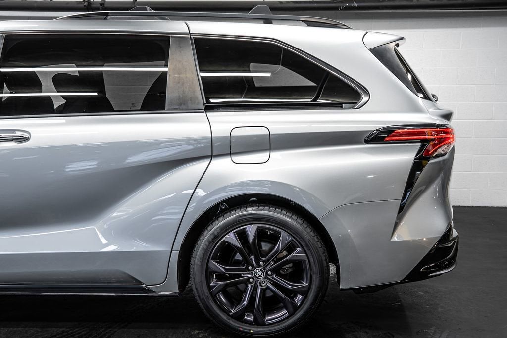 2021 Toyota Sienna XSE