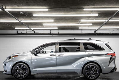2021 Toyota Sienna XSE